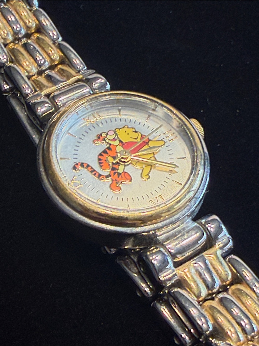 Vintage 1990s Disney the Pooh and Tigger Seiko Wristwstch